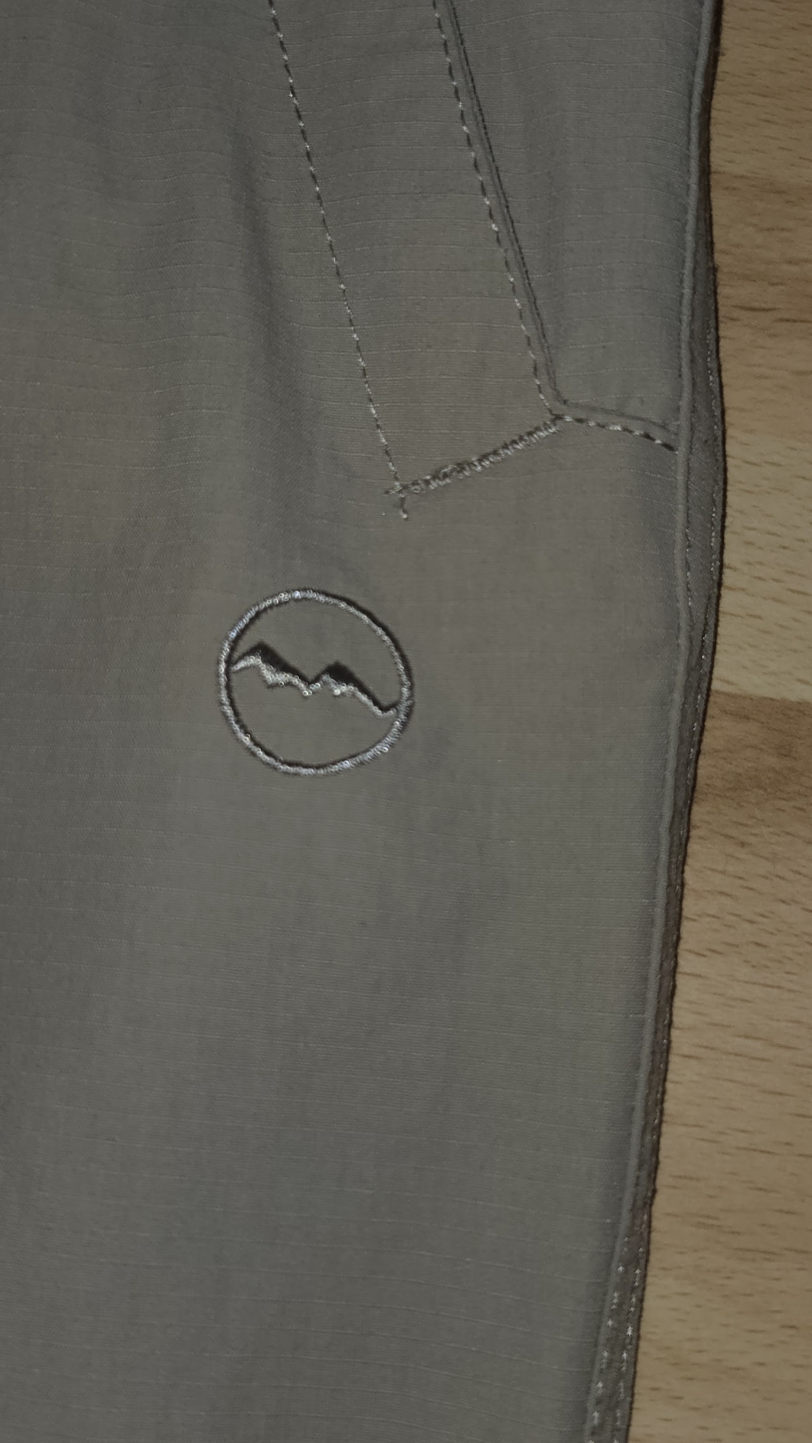 High Colorado Beige Zip Off Outdoor Walking Trousers, Measured W29 approx., photo 5
