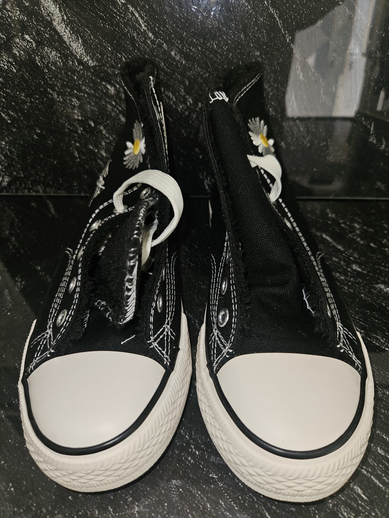 Genuine Convesport Newshoes Black Daisy Embroidered High-Top Trainers Size EU 38 UK 5, EU 38 / UK 5, photo 3