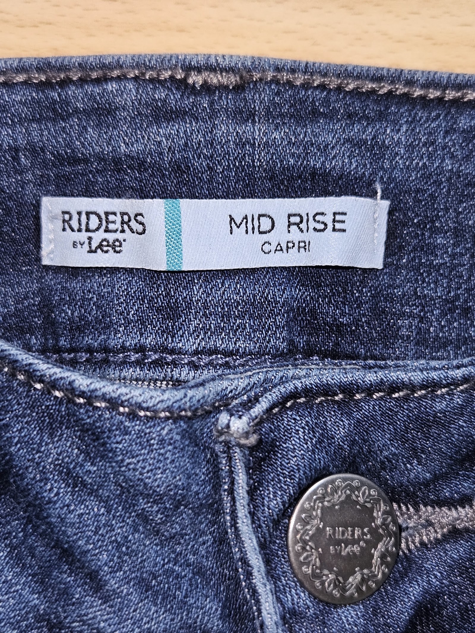 Genuine Riders by Lee Mid Rise Dark Blue Capri Jeans, 5 / M, photo 4