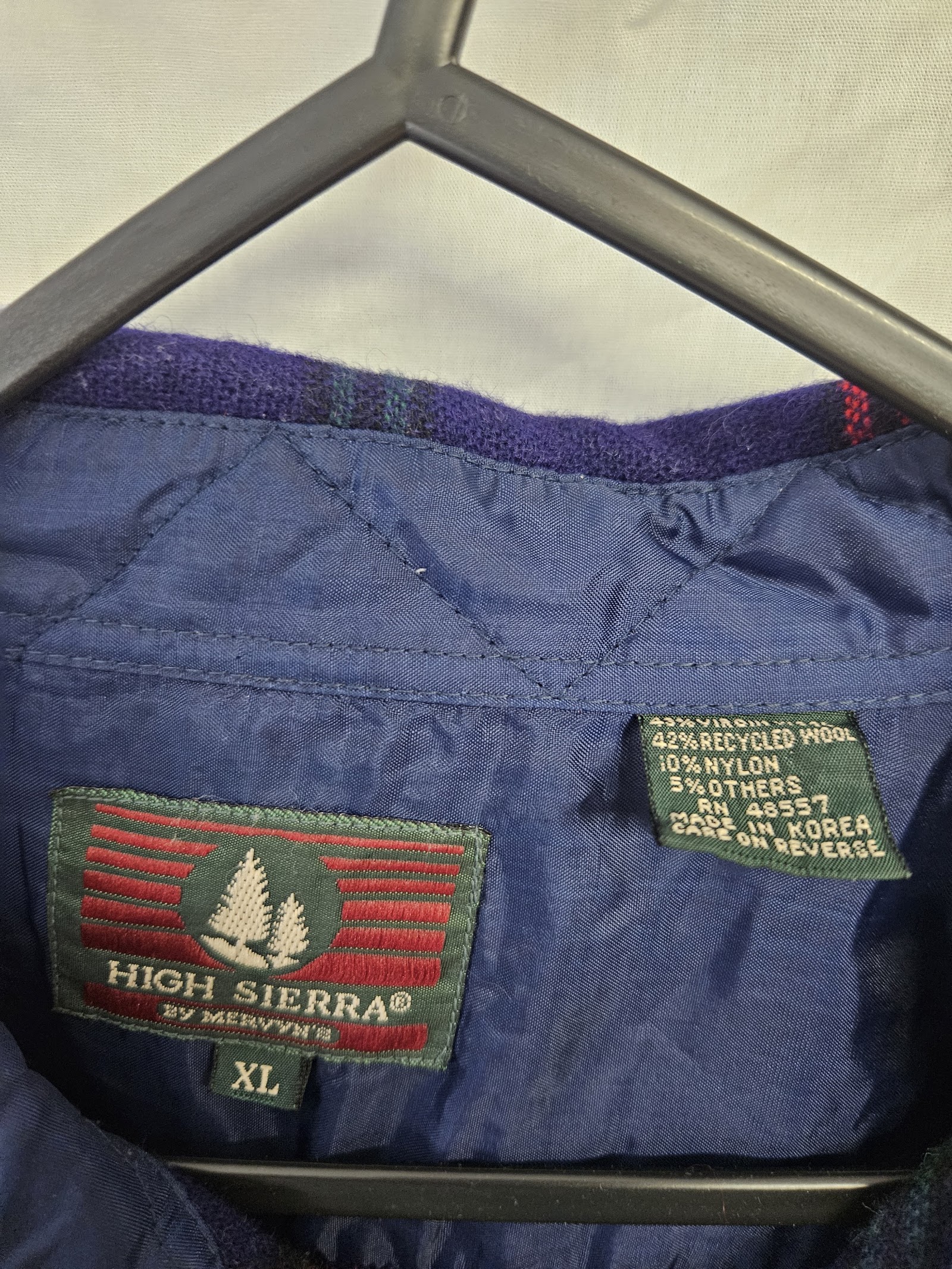 Genuine High Sierra Navy and red plaid insulated overshirt, XL, photo 2