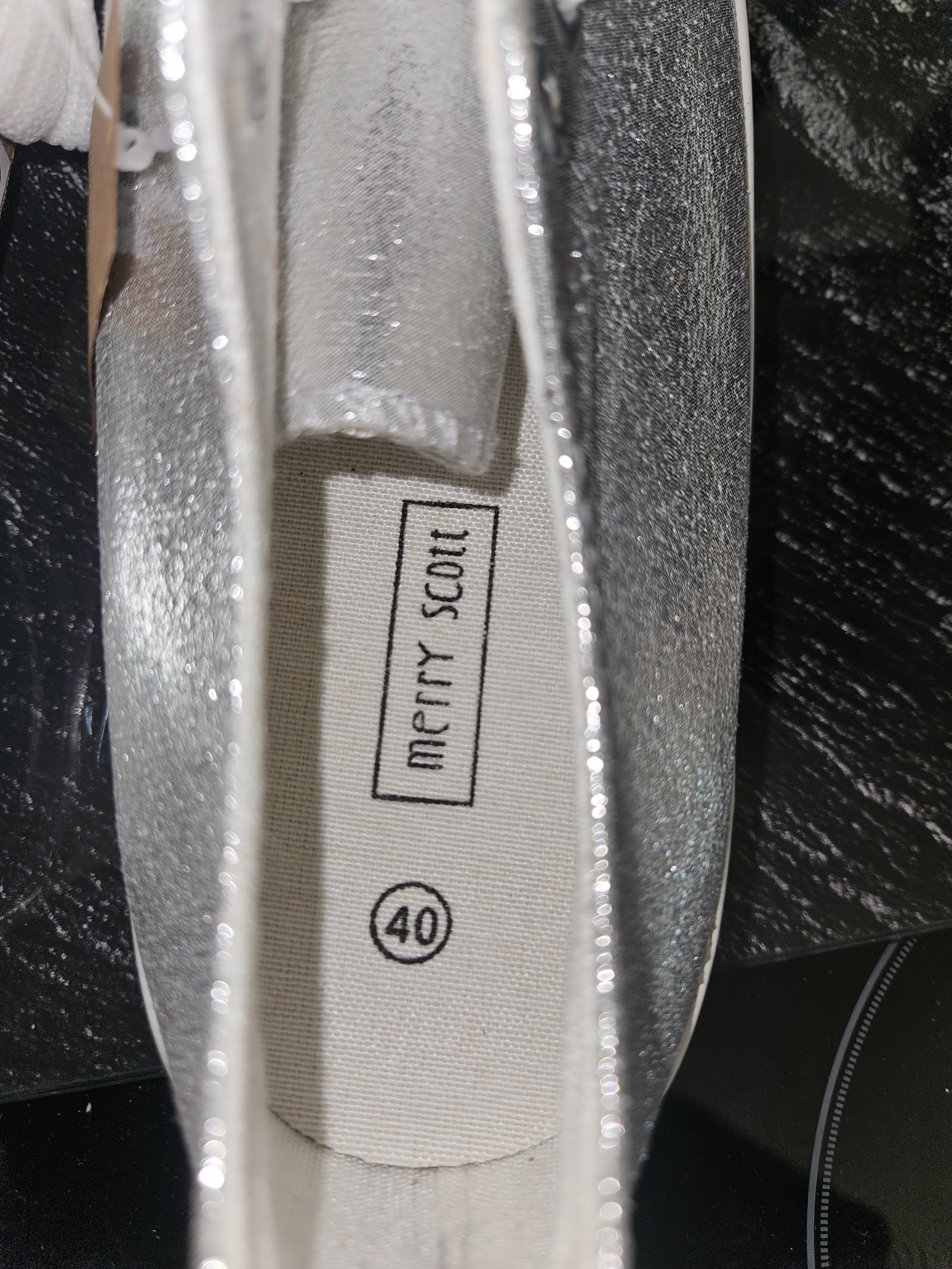 Genuine Merry Scott Silver Metallic Canvas Low-Top Trainers Size EU 40 UK 7, EU 40 / UK 7, photo 5