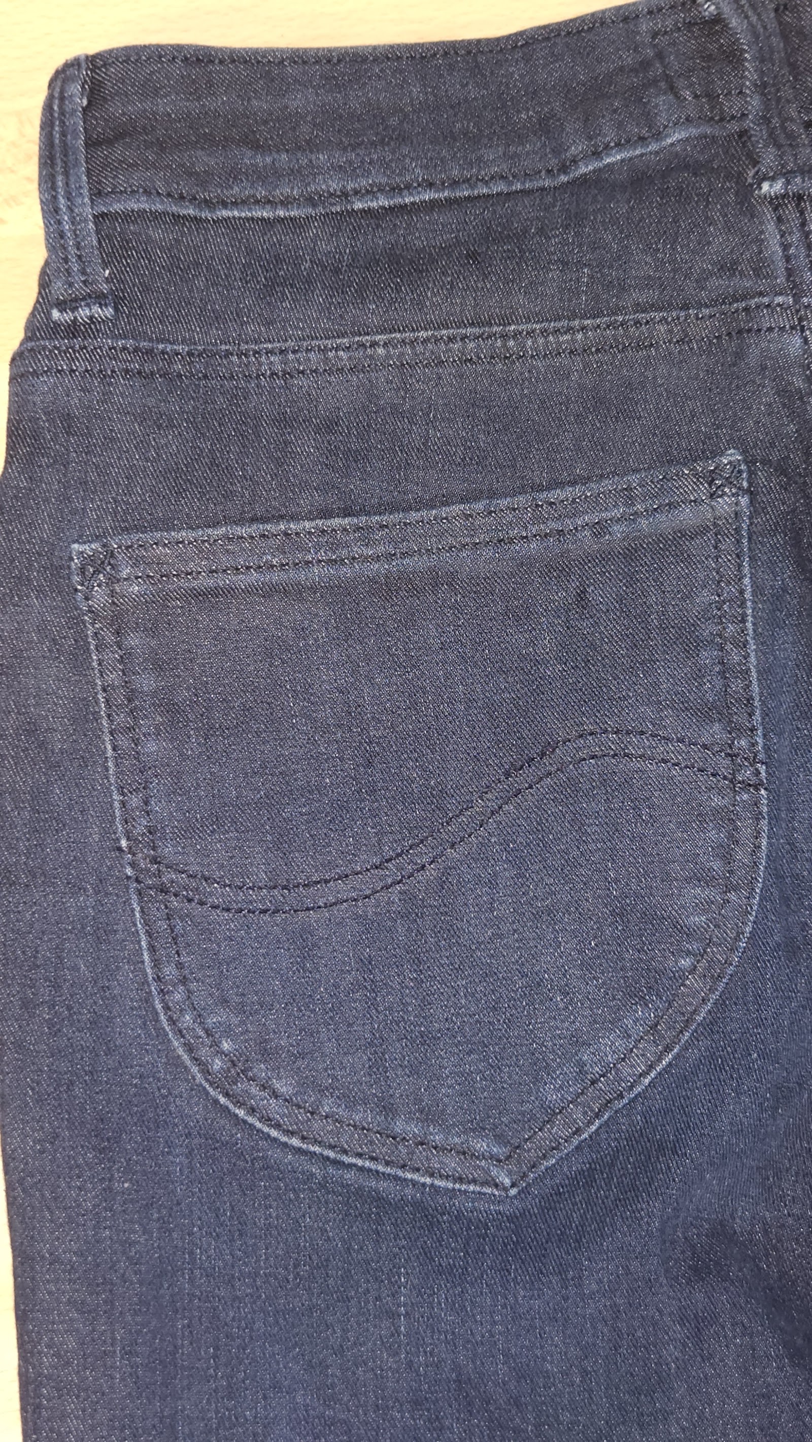 Lee Scarlett High Blue Jeans, W28 L33 (labelled), photo 7