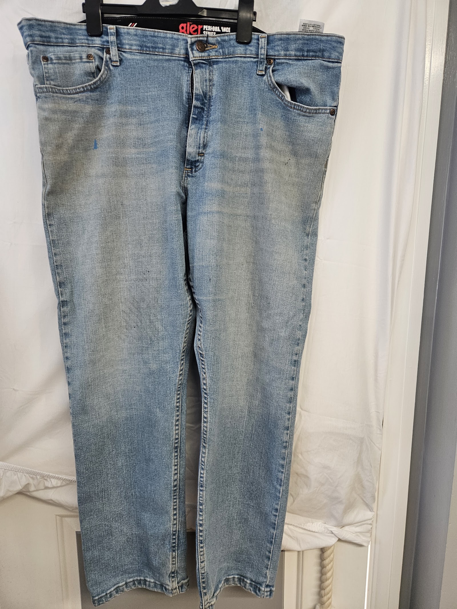 Wrangler Light-blue Performance Series jeans