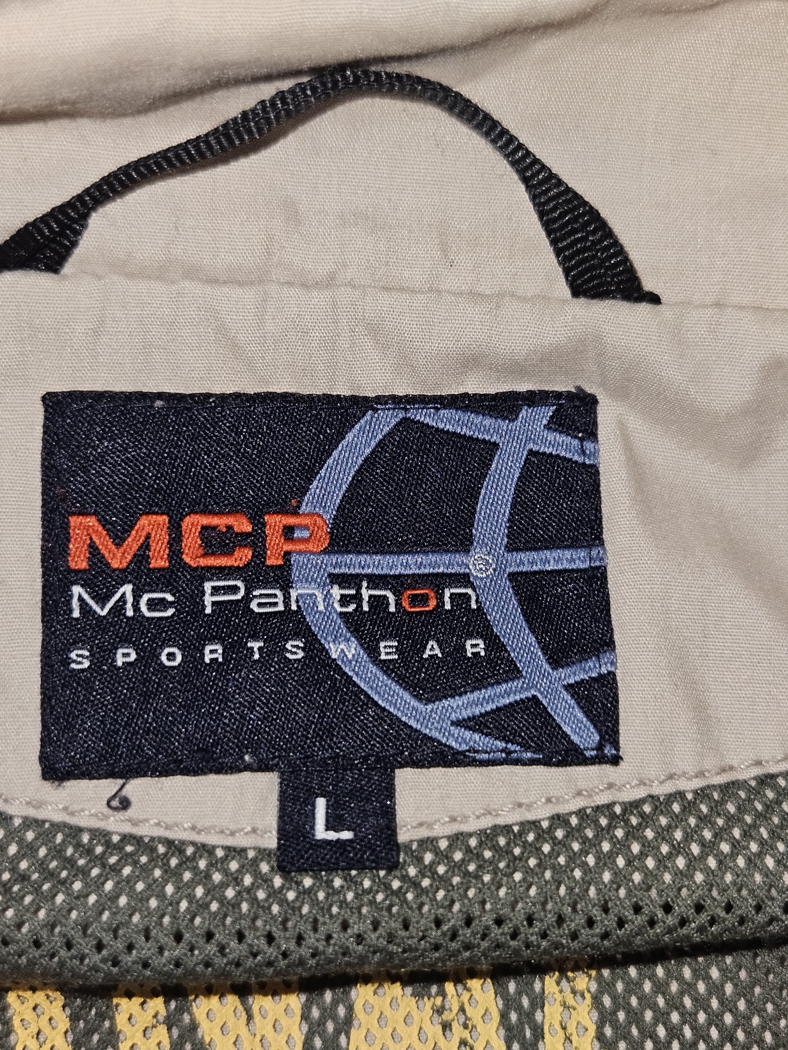 Genuine MCP Mc Panthon Sportswear National Park Canada Multi-Pocket Outdoor Waistcoat, Large, photo 3
