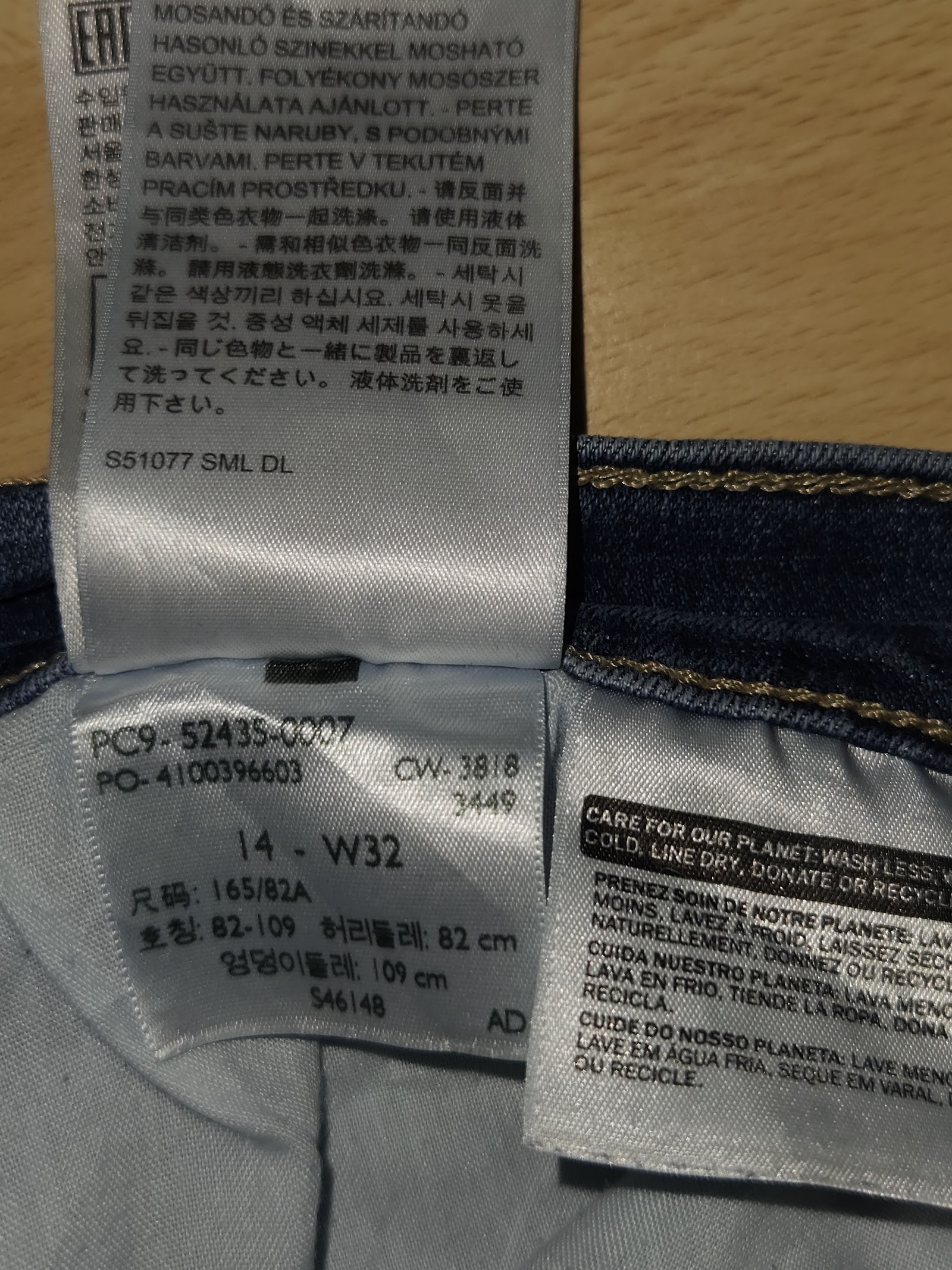 Genuine Levi's Classic Capri Mid Blue Jeans, 14 / W32, photo 5