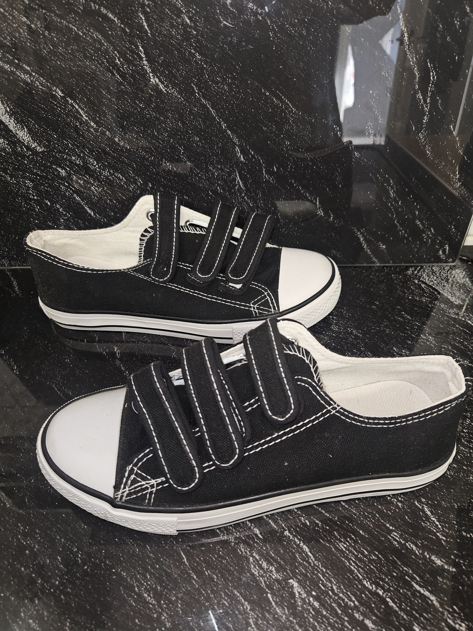 Genuine Sport Black Triple-Strap Canvas Trainers Size EU 39 UK 6, EU 39 / UK 6, photo 3