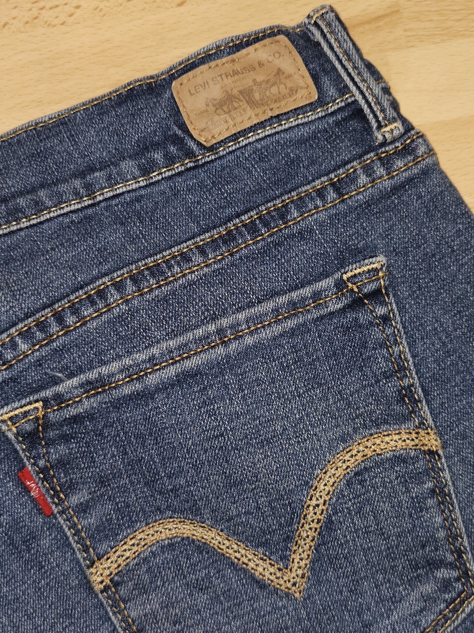 Genuine Levi Strauss Signature 515 Mid Blue Capri Jeans, 12, photo 4