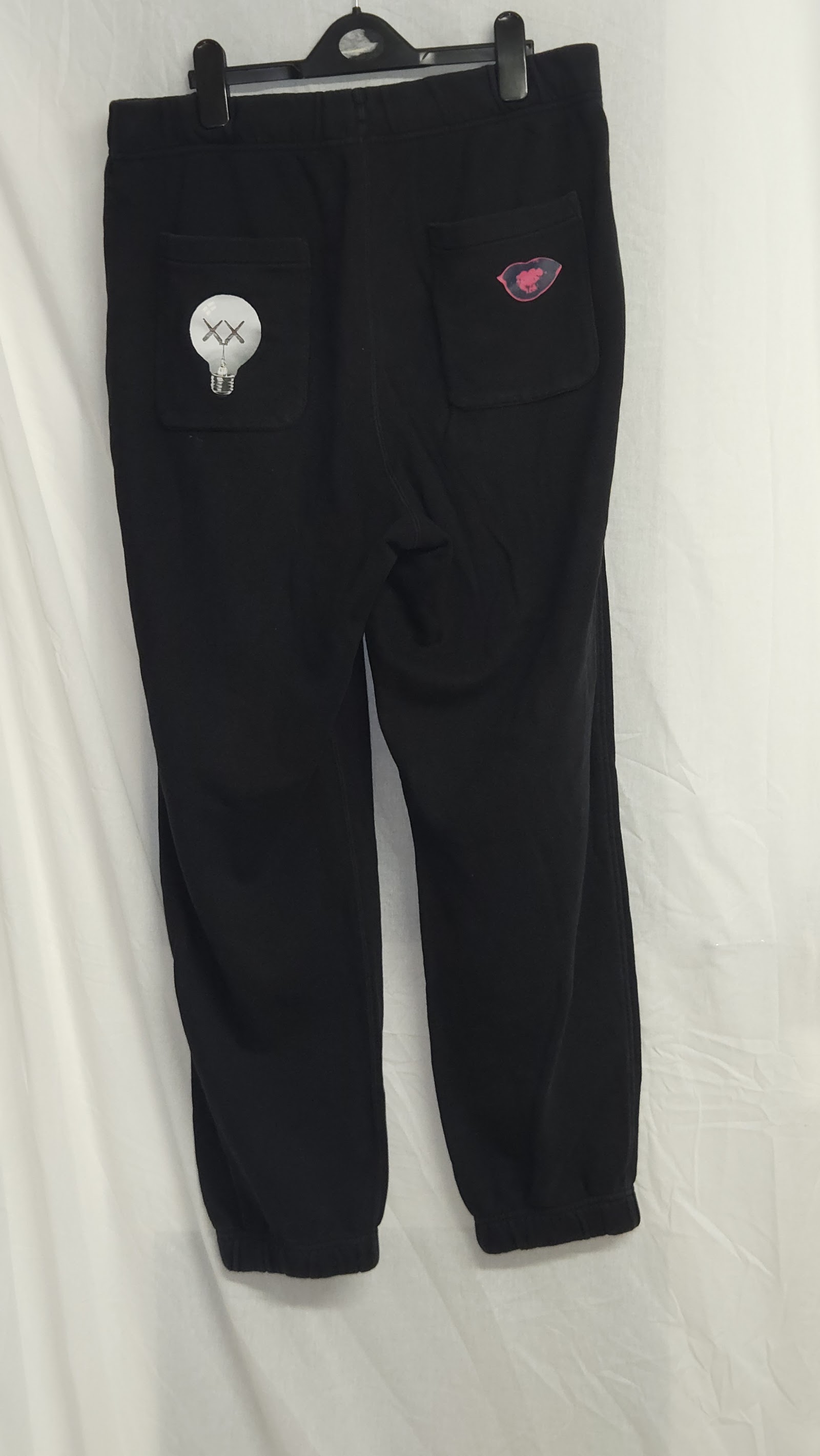 Uniqlo x KAWS + Warhol Black Graphic Sweatpants, L (labelled), photo 2