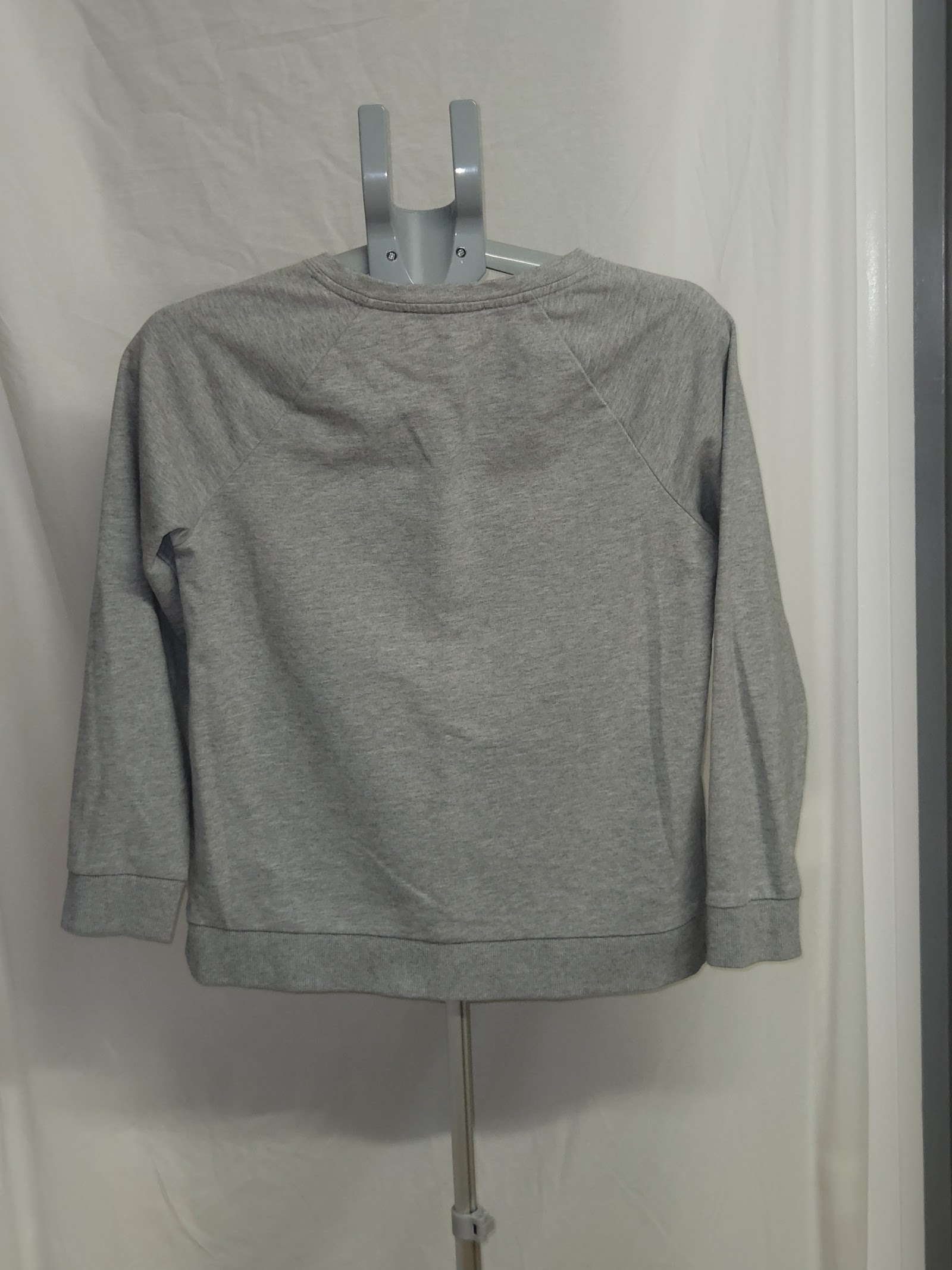 Genuine Tommy Hilfiger Grey Flag Logo Crew Neck Sweatshirt, S / P, photo 2