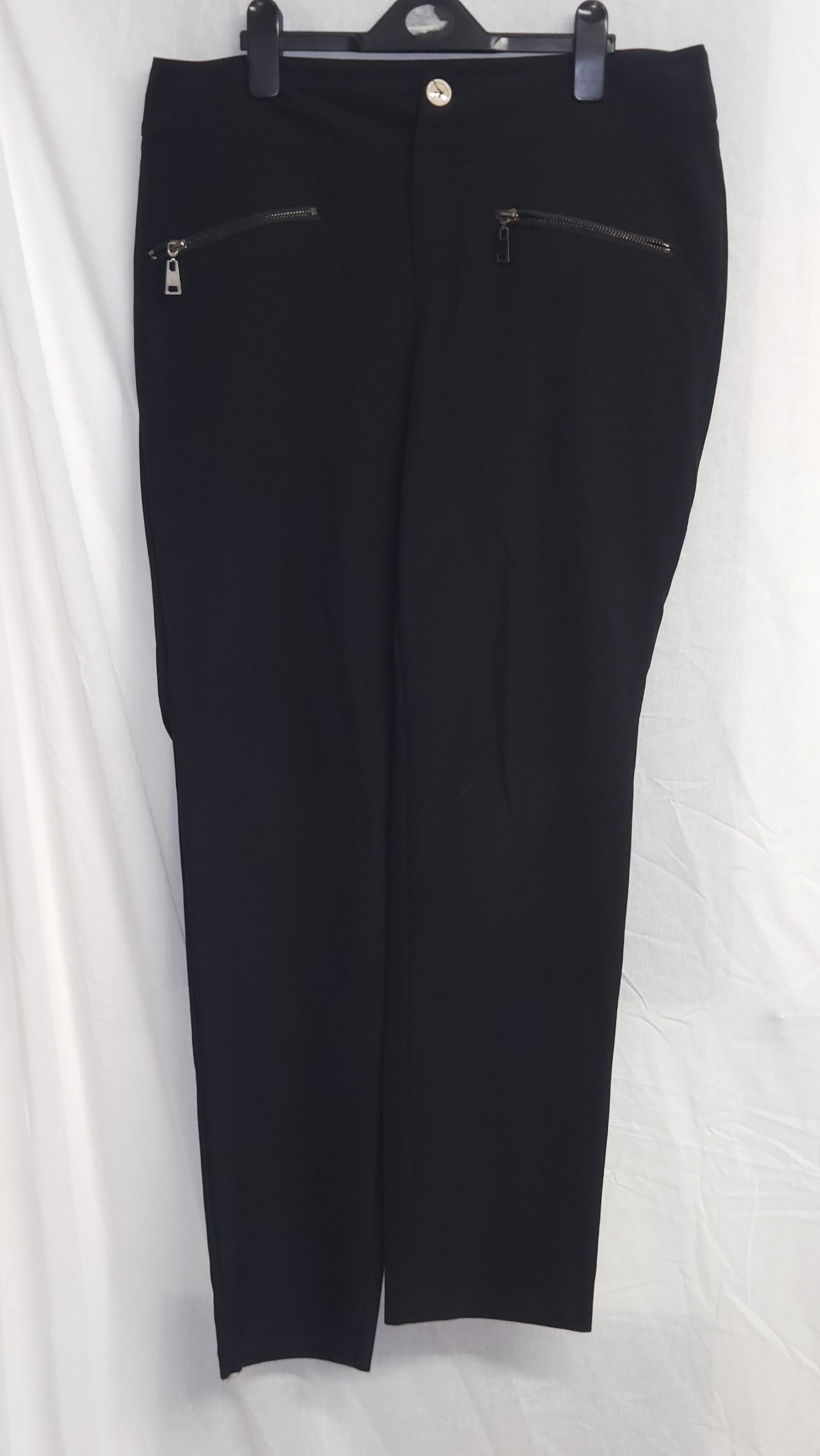 Fiorella Rubino Black Stretch Trousers with Gold Zip Pockets