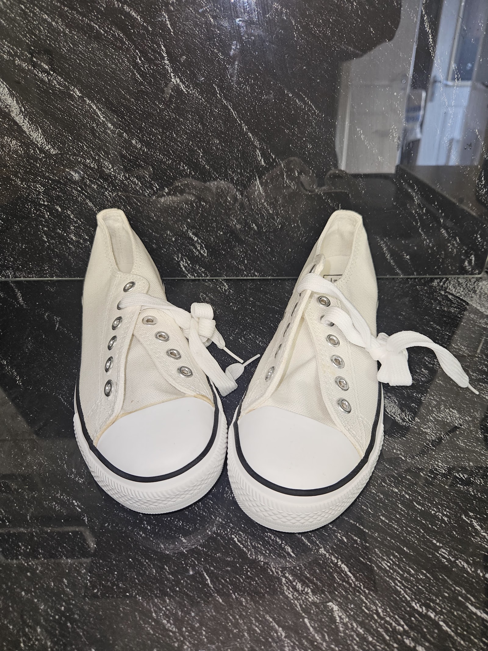 Genuine BO+FENG White Canvas High-Top Trainers Size EU 35 UK 2.5, EU 35 / UK 2.5 / CN 225, photo 2