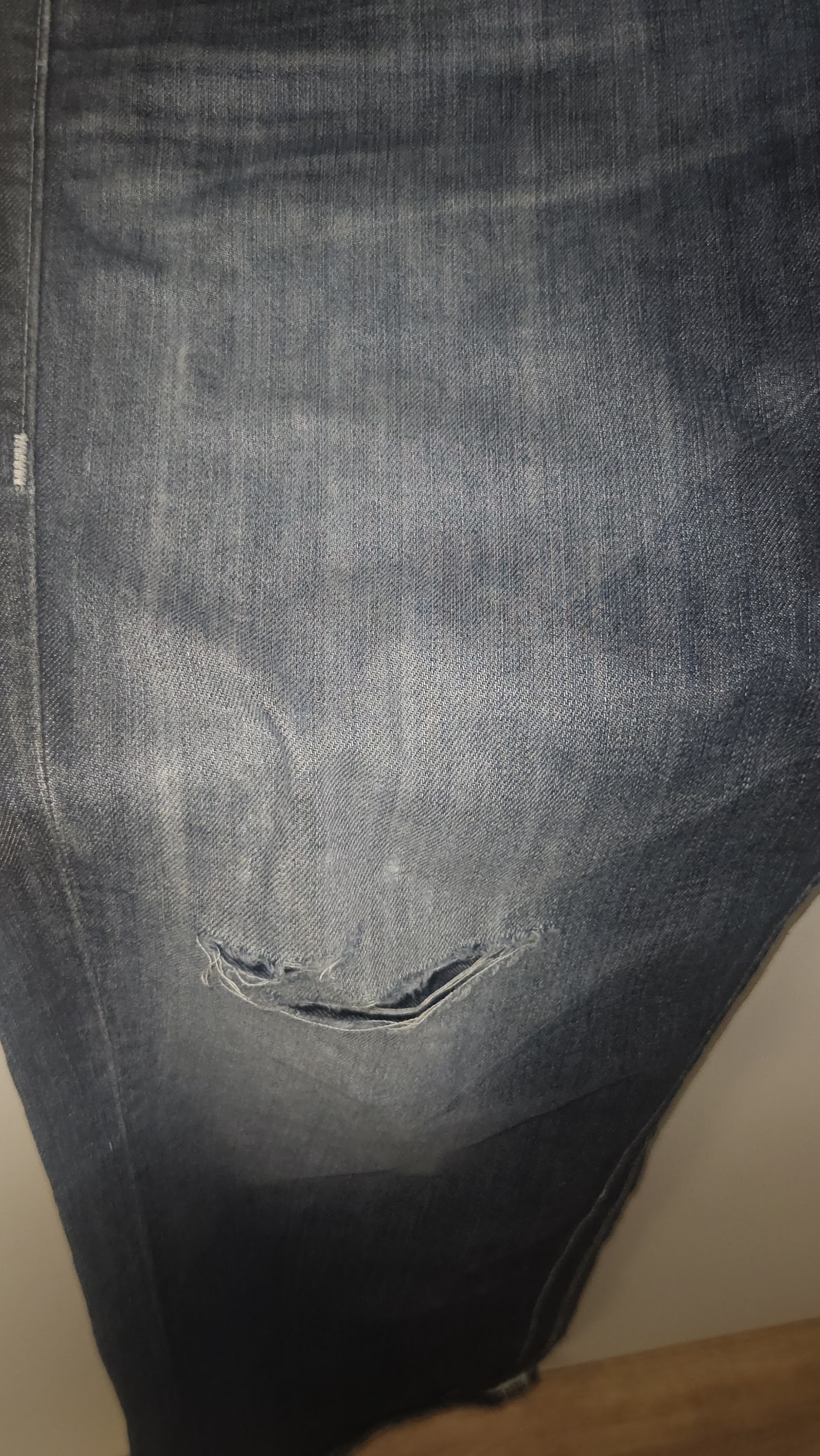 True Religion Washed Blue Heavy Stitch Flap Pocket Distressed Jeans, W36, photo 3