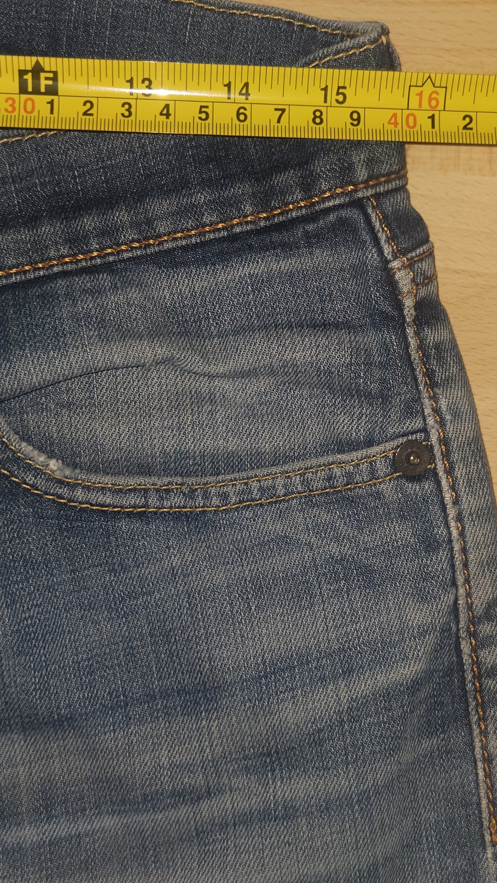Levi's Blue Washed Five Pocket Stretch Jeans, Measured W31.5 approx., photo 2