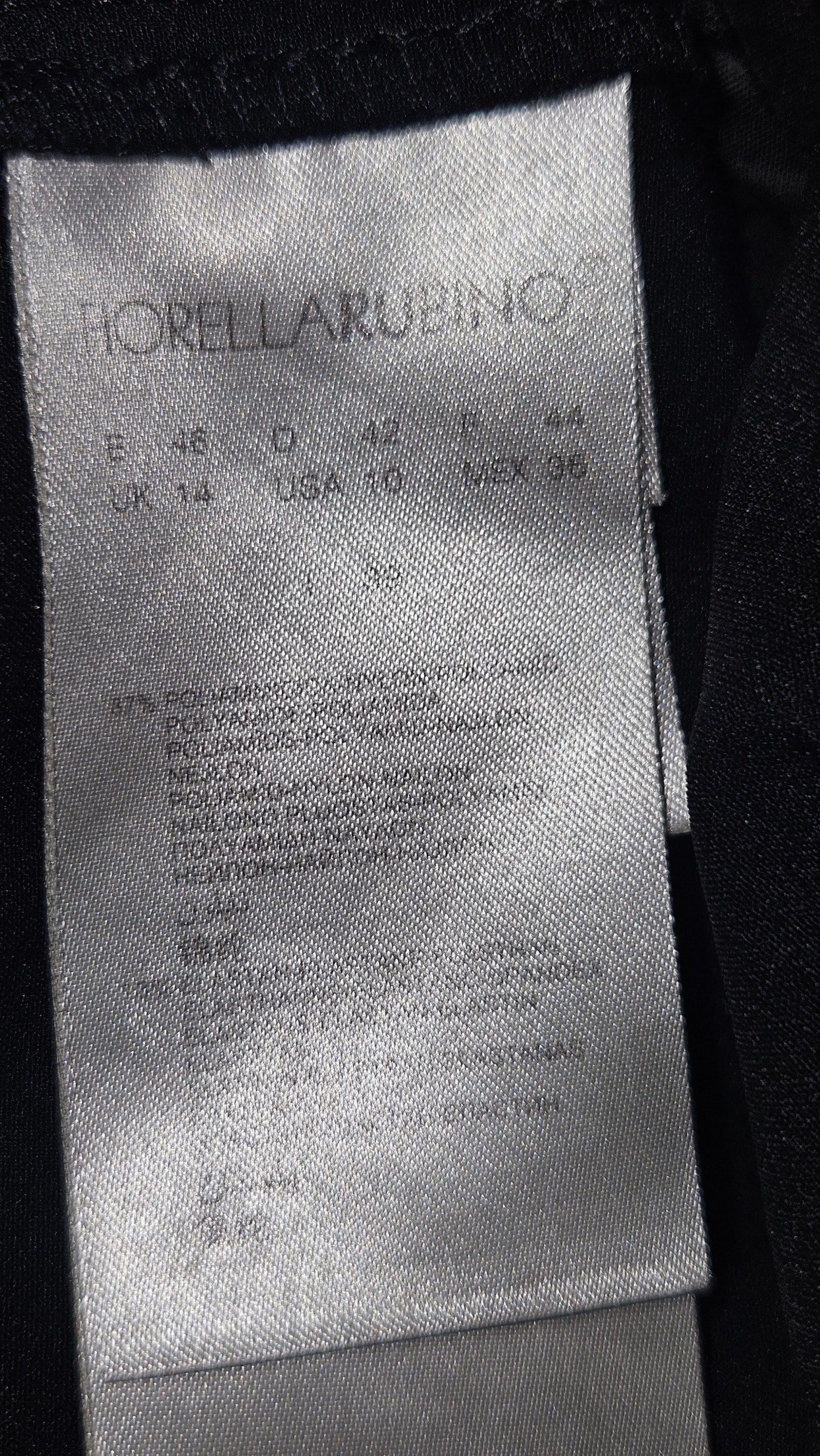 Fiorella Rubino Black Stretch Trousers with Gold Zip Pockets, IT 46 (labelled); measured W33 approx., photo 7