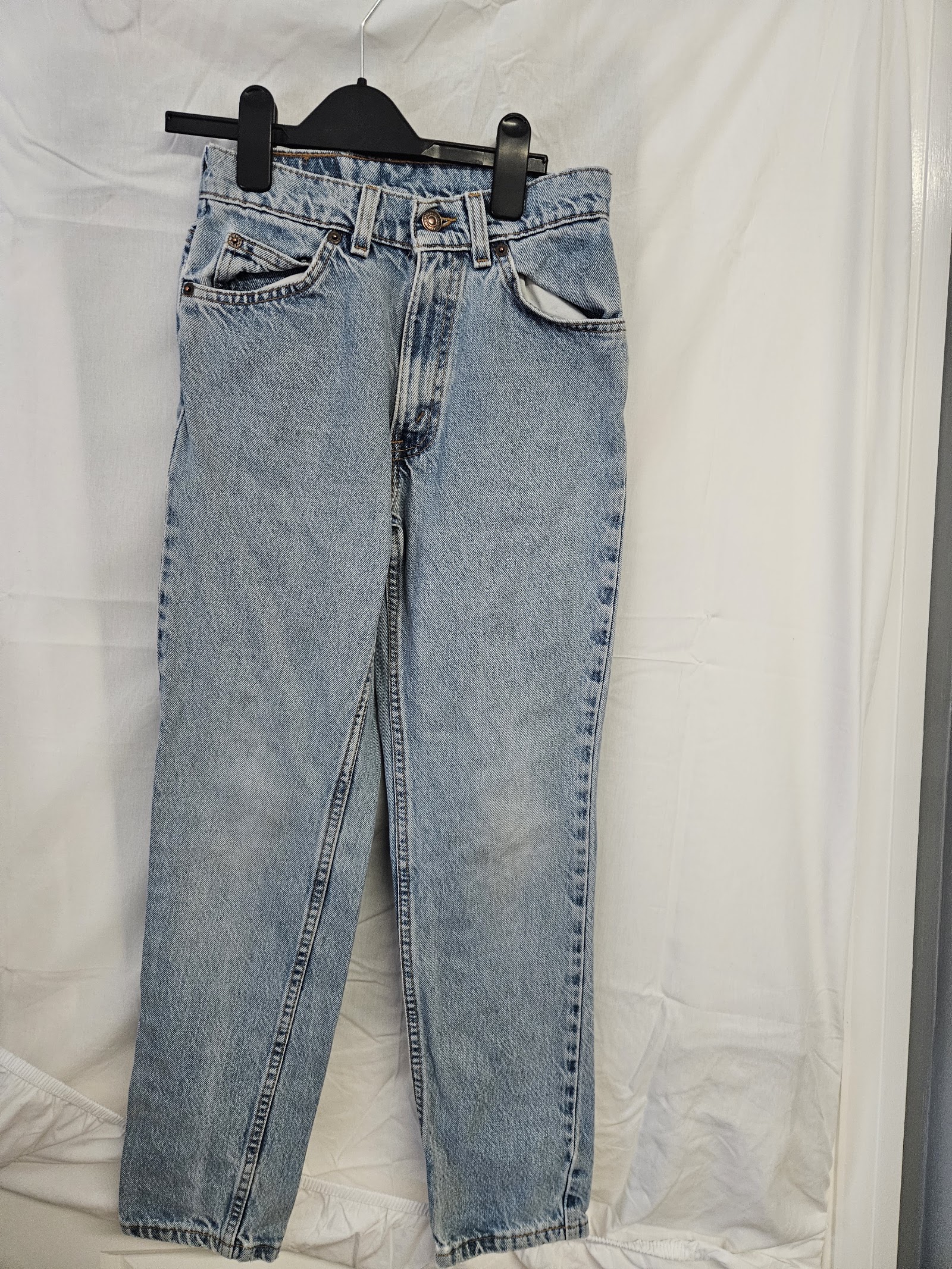 Levi’s 314 light-blue wash straight-leg jeans