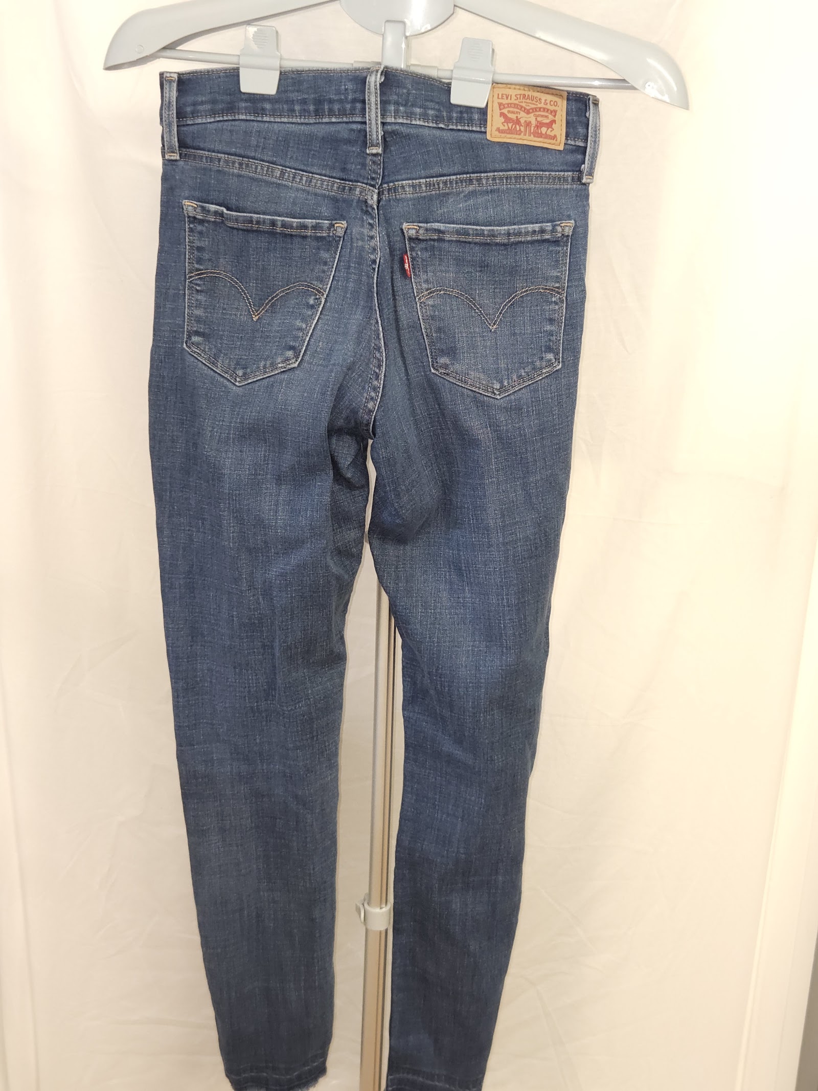 Genuine Levi's 311 Shaping Skinny Women's Jeans Size 26 Blue, 26, photo 2