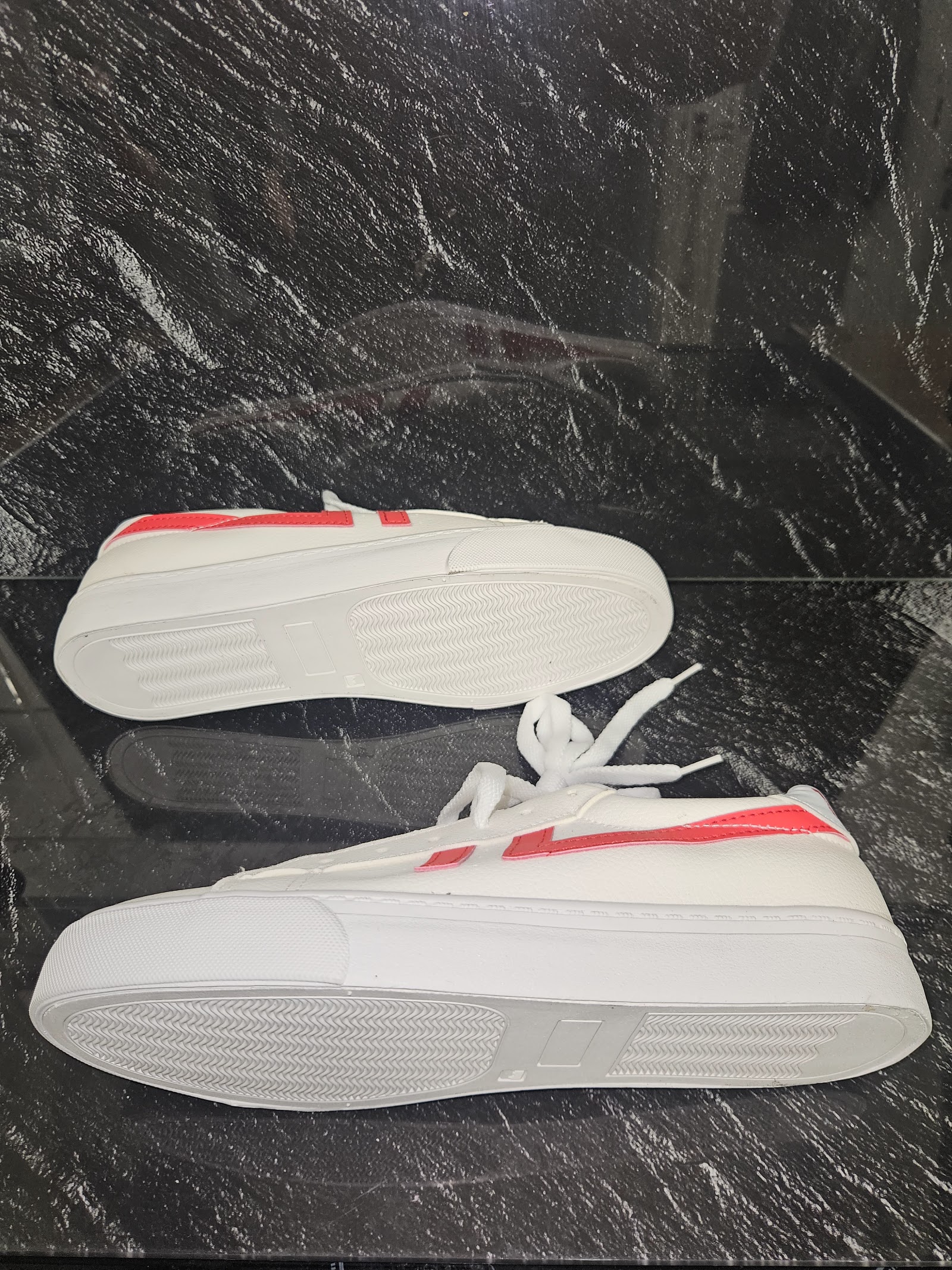 Genuine K-STEP White Red Low-Top Trainers Size EU 39 UK 6, EU 39 / UK 6 / 245, photo 4