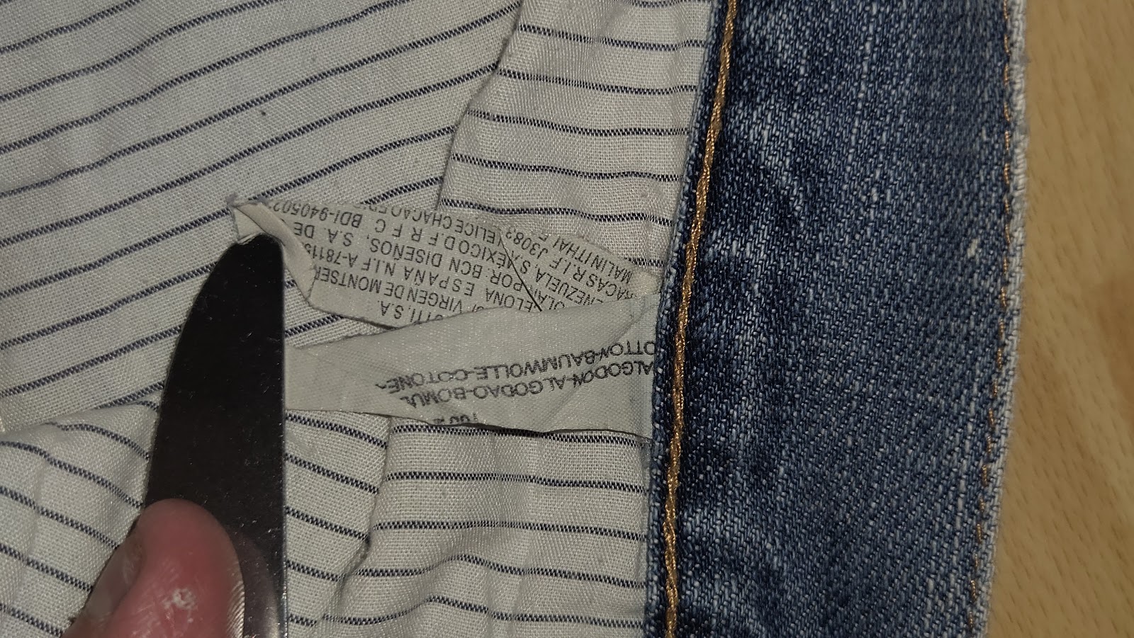 Massimo Dutti Leisure Line Washed Blue Straight Jeans, USA 34 / EUR 44 (labelled), photo 5