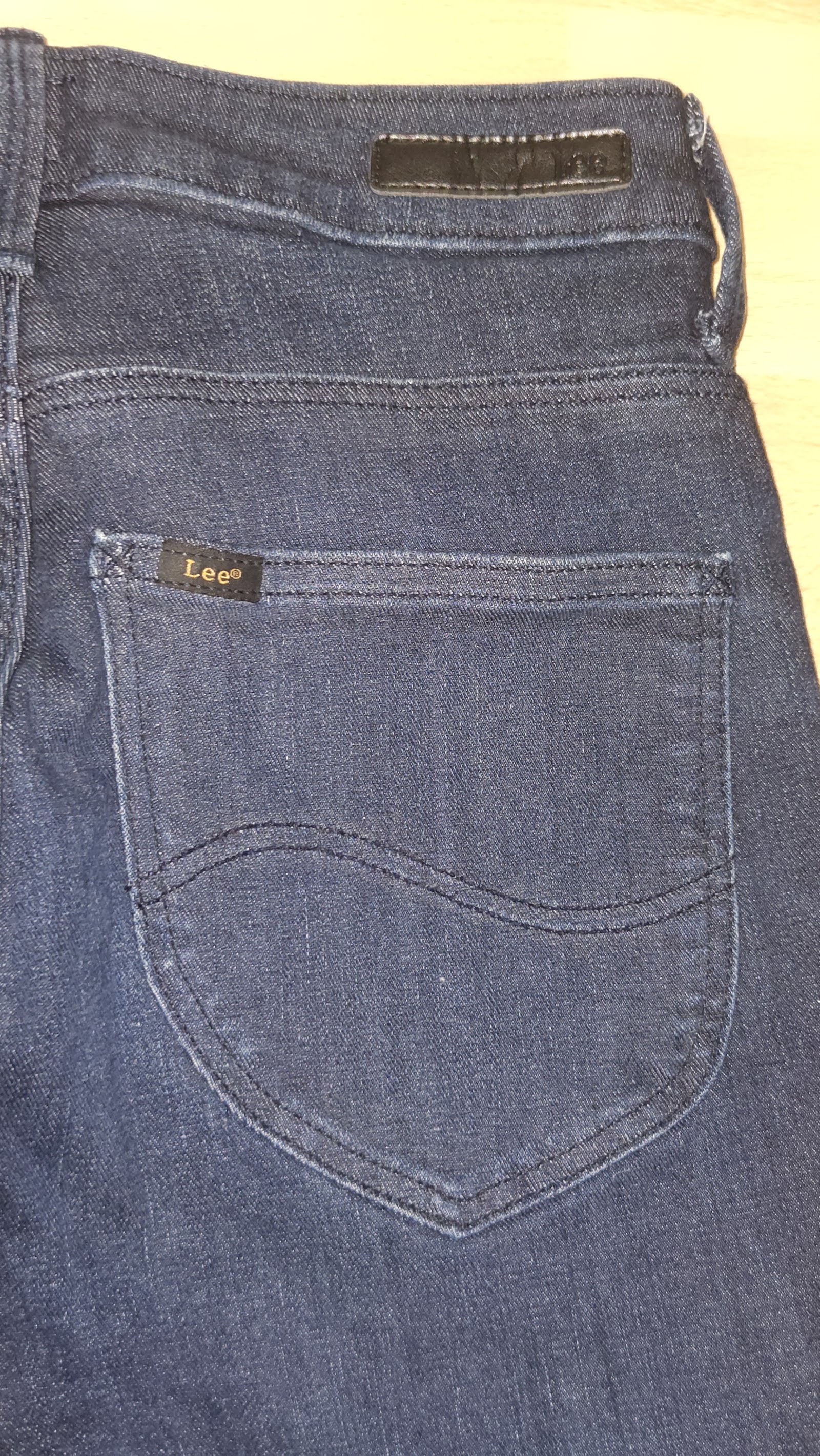 Lee Scarlett High Blue Jeans, W28 L33 (labelled), photo 8