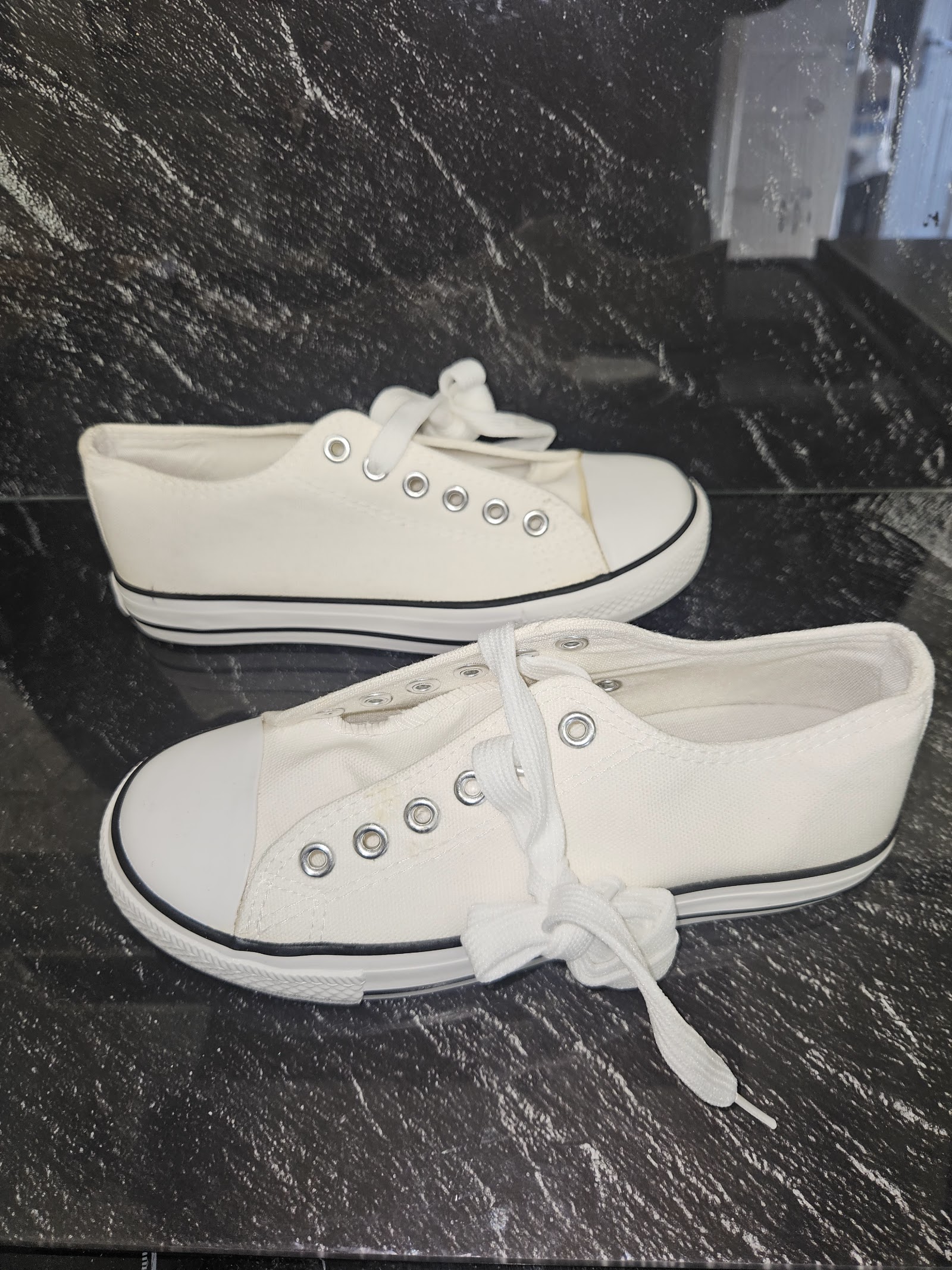 Genuine BO+FENG White Canvas High-Top Trainers Size EU 35 UK 2.5, EU 35 / UK 2.5 / CN 225, photo 3