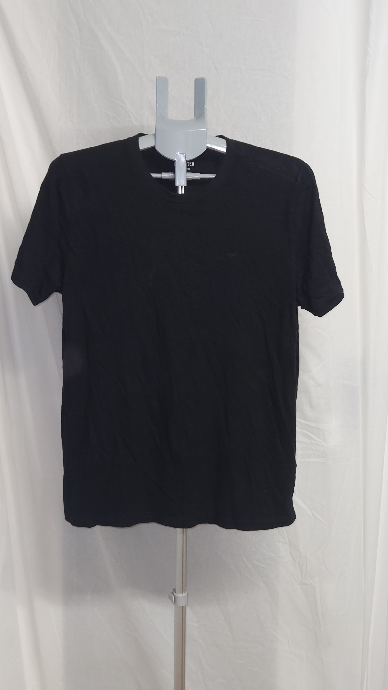 Hollister Black Crew Neck T-Shirt