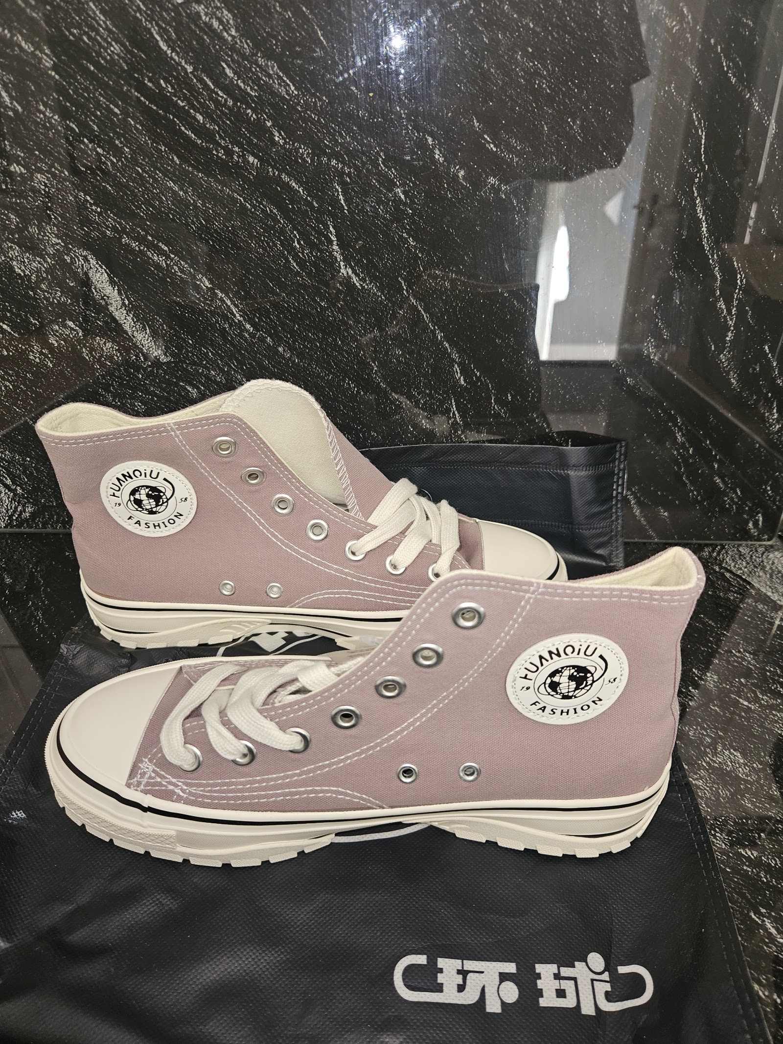 Genuine HUANQIU Mauve Pink Canvas High-Top Trainers Size EU 38 UK 5, EU 38 / UK 5 / CN 240, photo 3