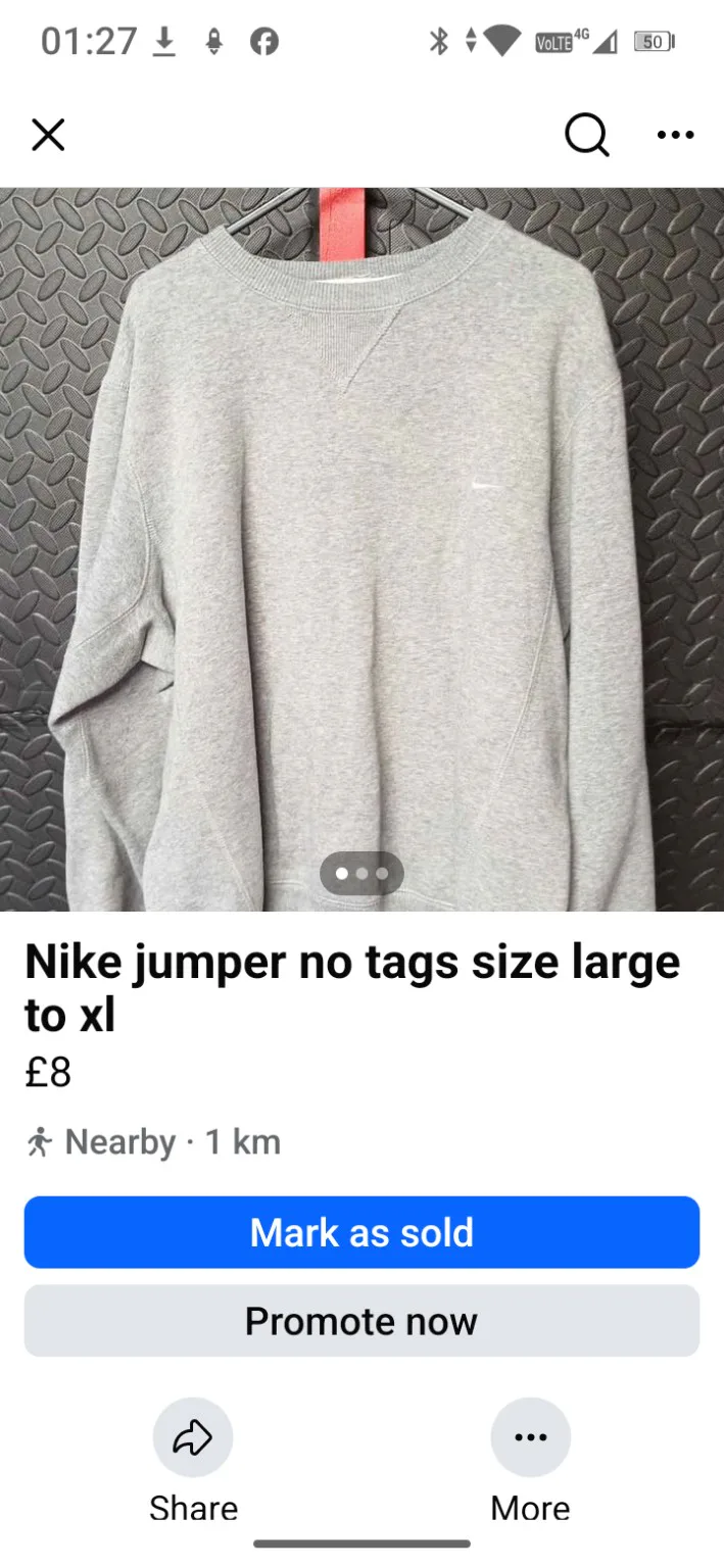 Nike Grey crew-neck sweatshirt