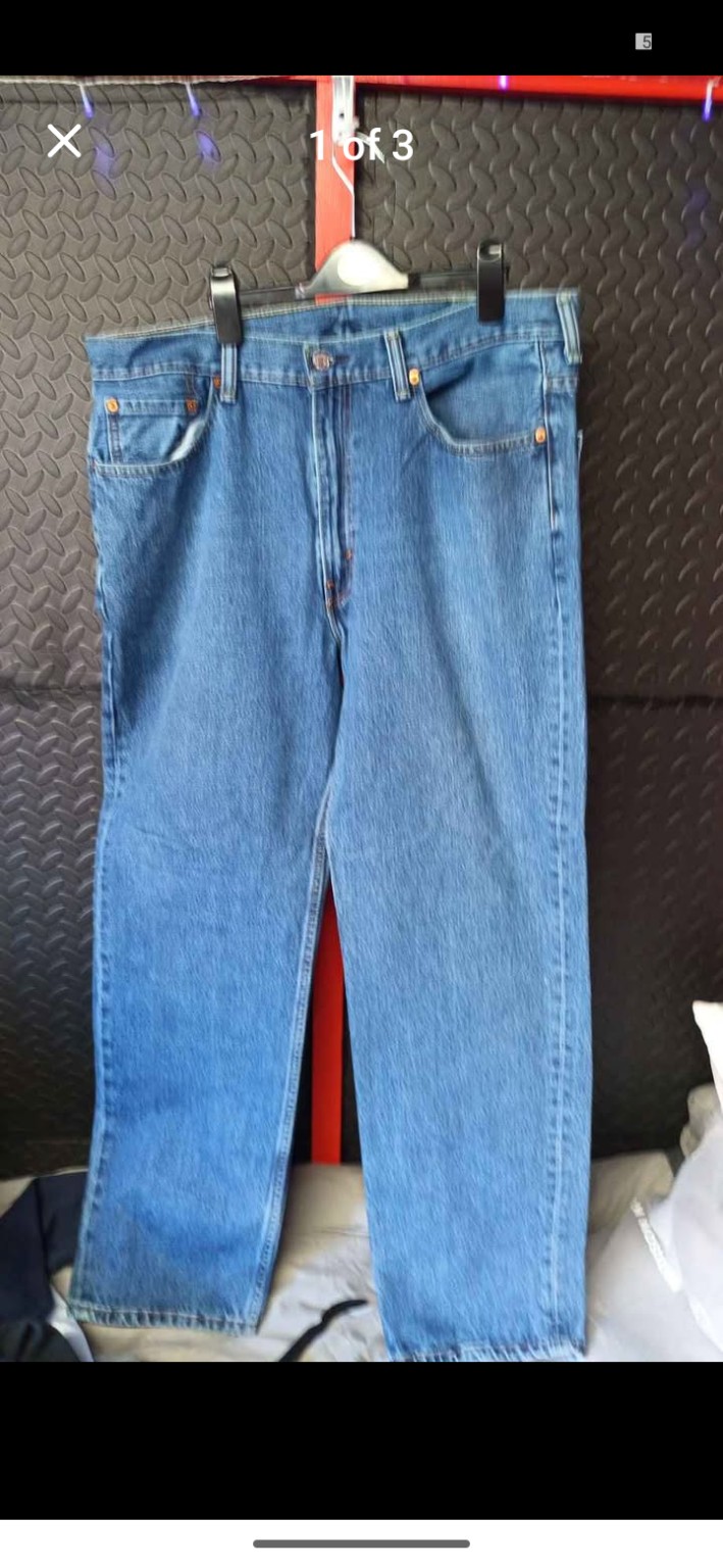 Genuine Levi’s 550 blue jeans with distressed pocket, W38 L32, photo 3