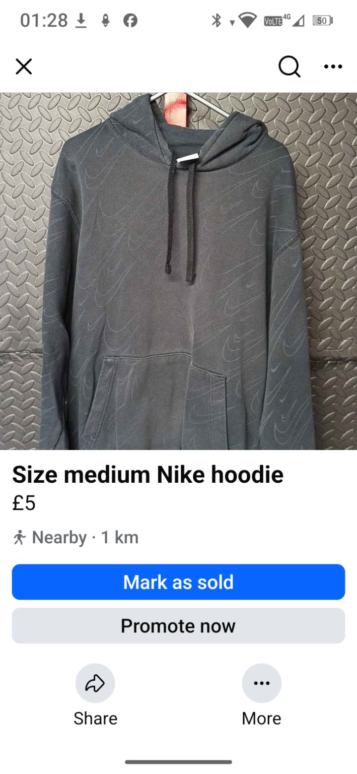 Genuine Nike Black tonal Swoosh hoodie, Medium, photo 2
