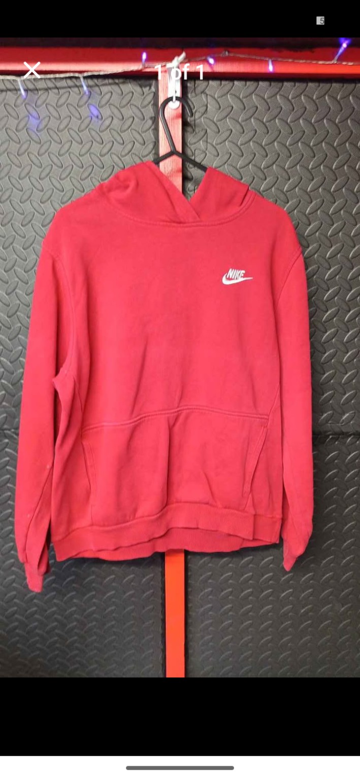 Genuine Nike Red pullover hoodie, Boys XL / Adult Small, photo 2