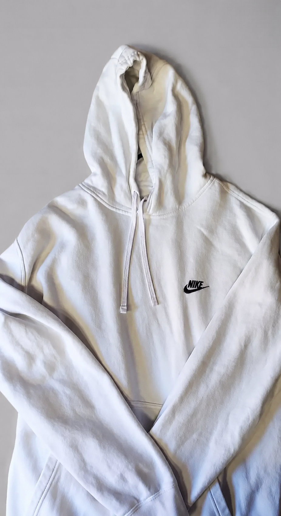 Nike White small-logo pullover hoodie